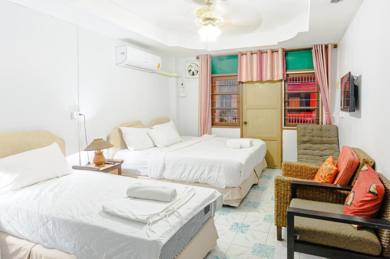 High5 Guesthouse Pattaya Zewnętrze zdjęcie