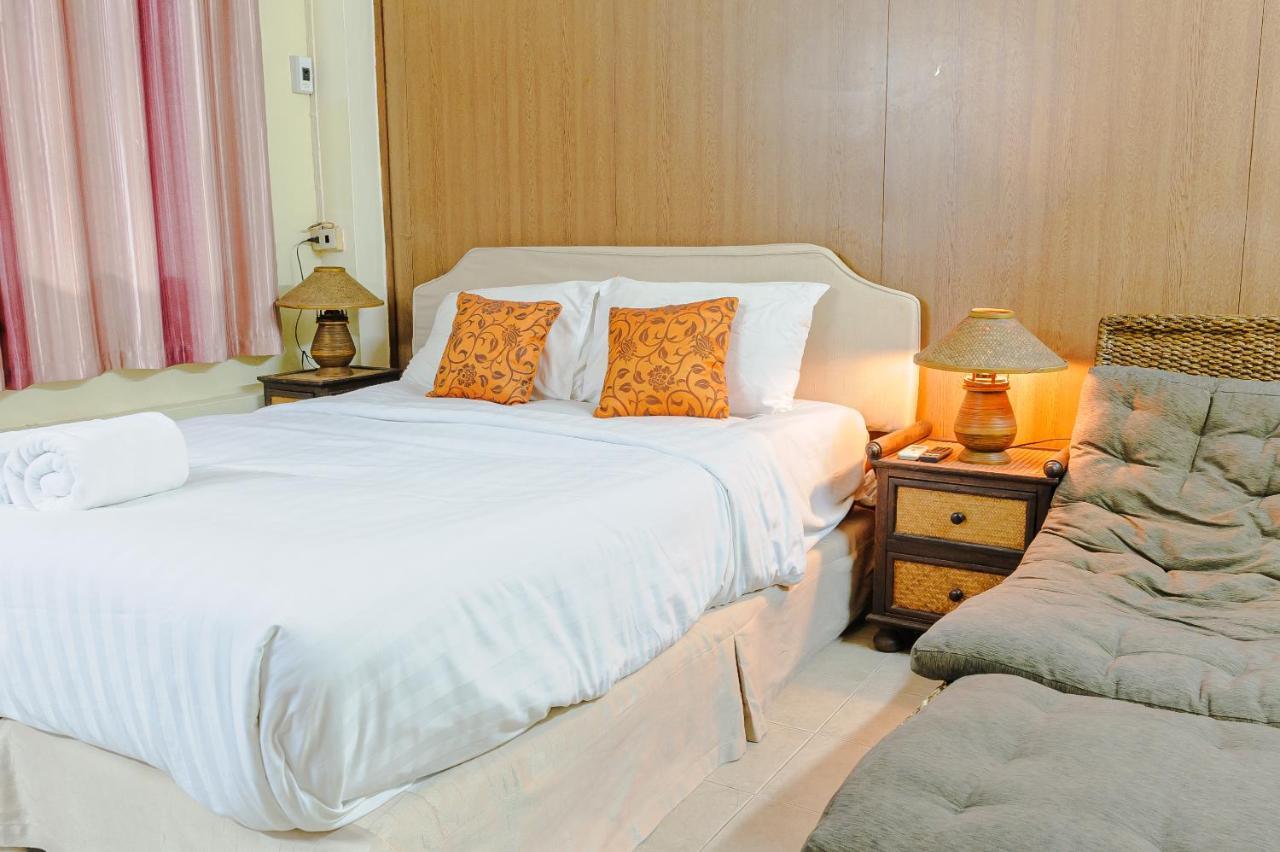 High5 Guesthouse Pattaya Zewnętrze zdjęcie