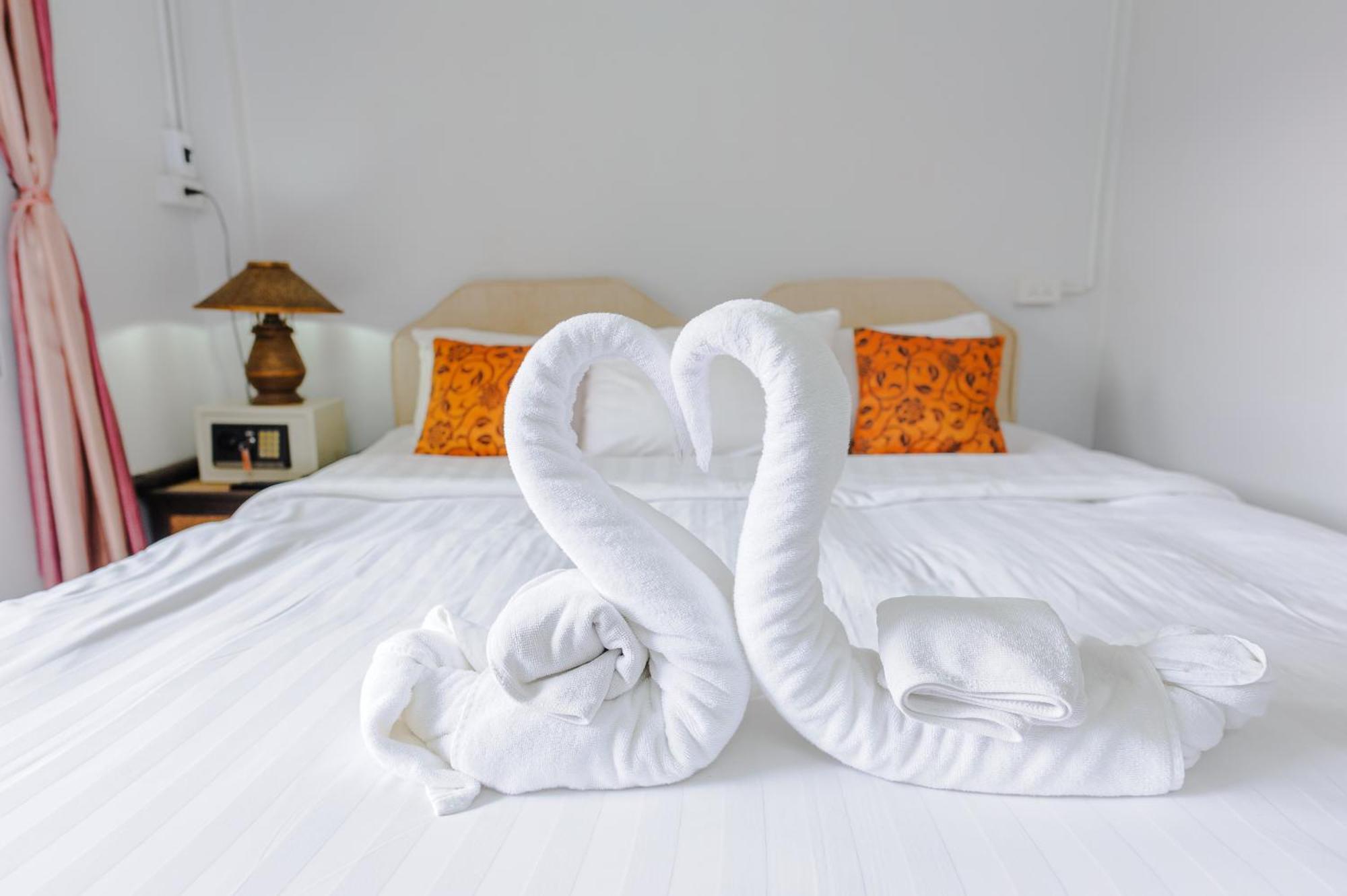 High5 Guesthouse Pattaya Zewnętrze zdjęcie