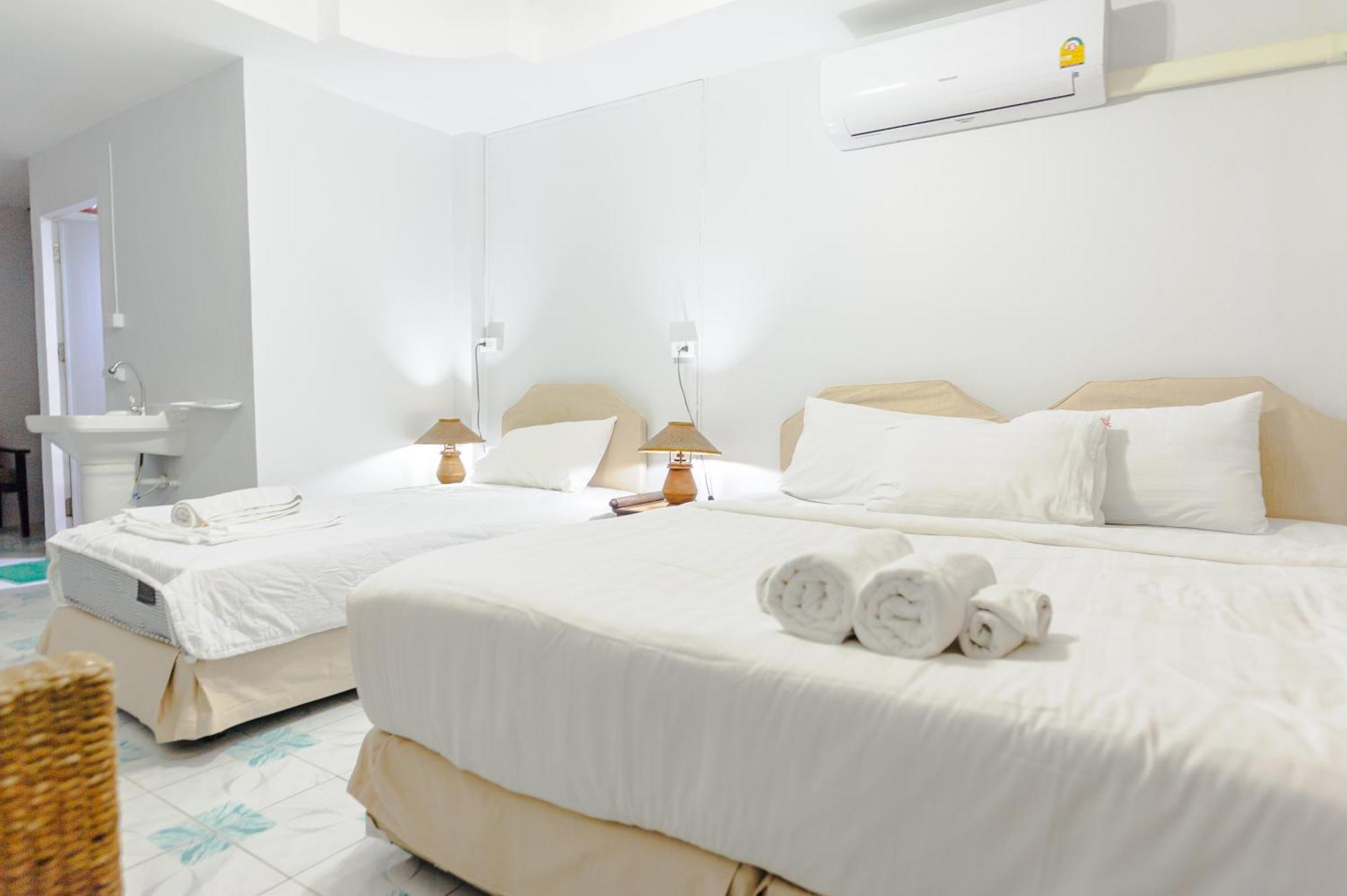 High5 Guesthouse Pattaya Zewnętrze zdjęcie