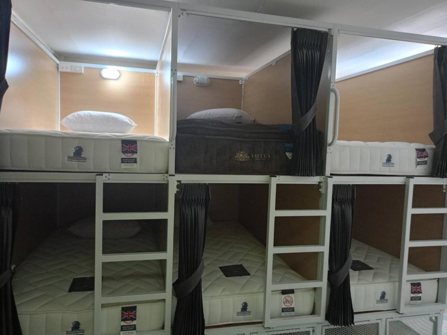 High5 Guesthouse Pattaya Zewnętrze zdjęcie